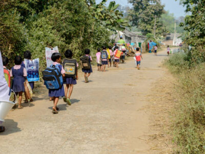 Support Kids’ English Learning in Peaceful Galle, Sri Lanka